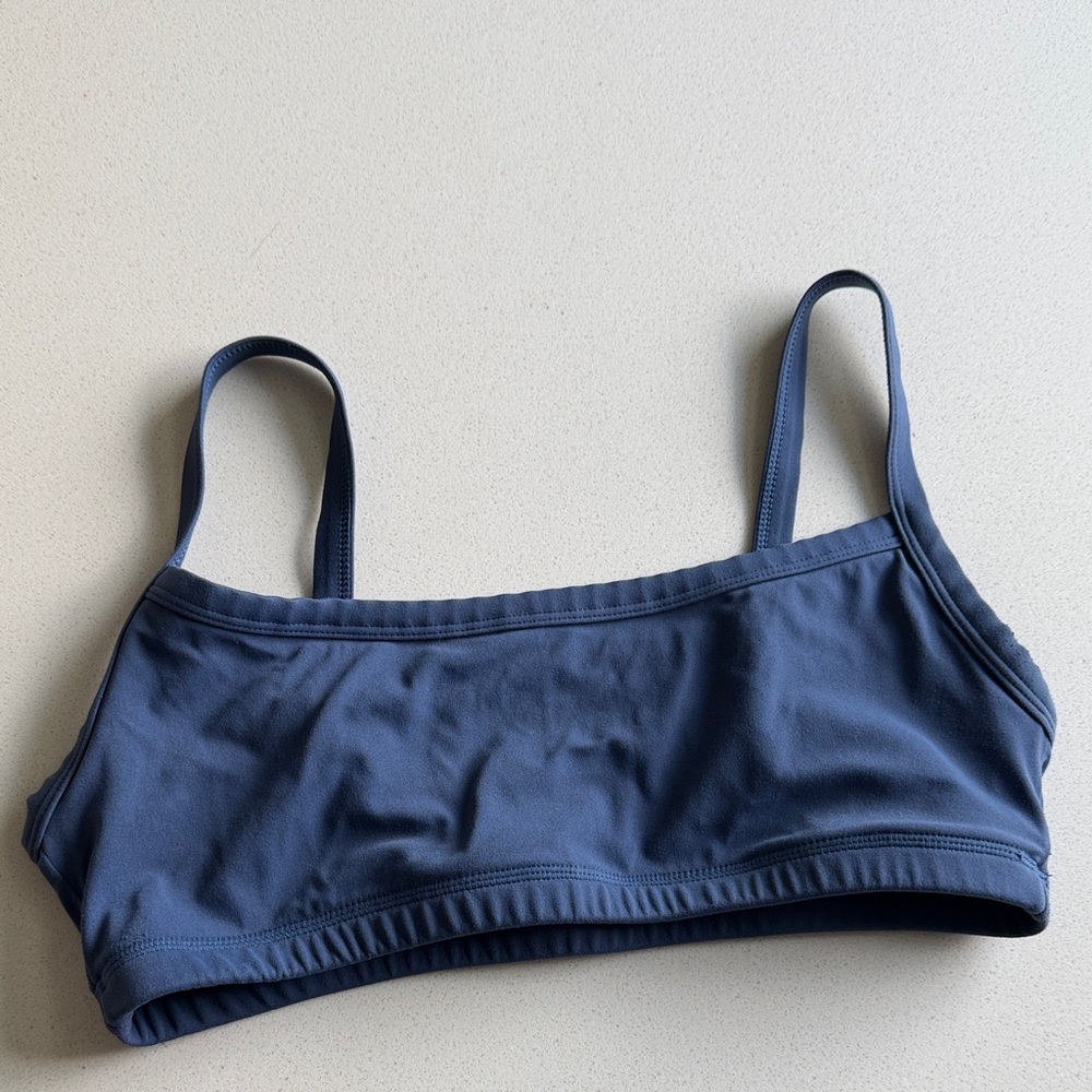 Form Sports Bra - Navy